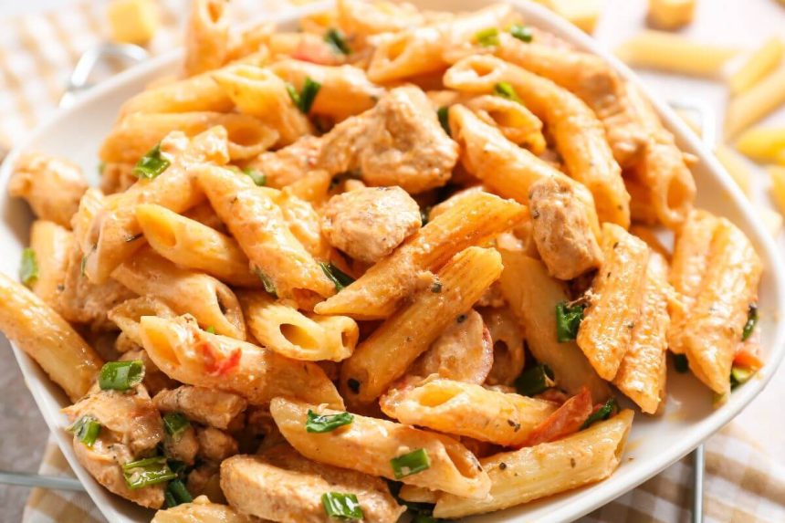 Makaronai su vištiena: lengvas receptas iš 5 ingredientų