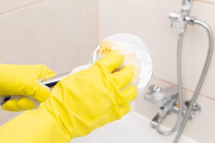 Pašalinkite kalkes nuo dušo galvutės su 1 natūraliu ingredientu