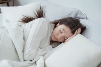 Patarimai, kaip nuraminti mintis ir pagerinti miego kokybę