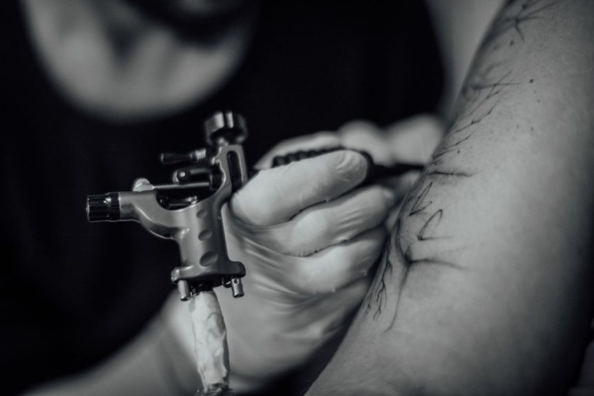 Tatuiruotės - karių psichologinės stiprybės šaltinis: naujas tyrimas