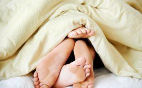 3 psichologo patarimai, kurie padės įveikti intymumo baimę