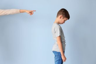 3 žalingiausi vaikų auklėjimo stiliai pasak tyrimų