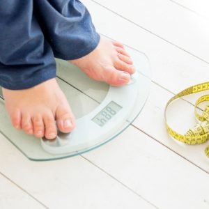 5 neakivaizdžios svorio augimo priežastys: tai susiję ne tik su maistu