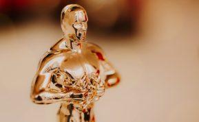 Šie aktoriai per visą kino istoriją pelnė daugiausiai oskarų