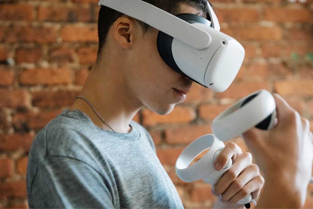 Ar apskritai įmanoma pailsinti smegenis? Technologijų įtaka smegenų poilsiui