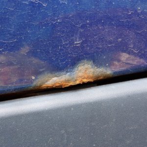 Automobiliai, rūdijantys tiesiog akyse. Pateikiame modelių sąrašą