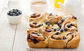 Cinamoninės mėlynių bandelės