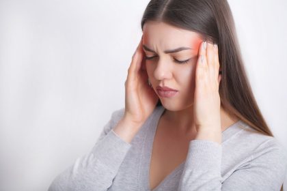 Galvos skausmą sukelianti priemonė, kurią naudojame visi