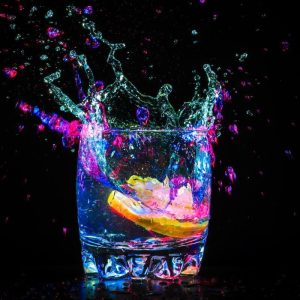 Gėrimai. Alkoholis ir energetiniai gėrimai gali kelti pavojų gyvybei