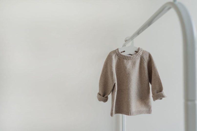Kaip kabinti megztus rūbus