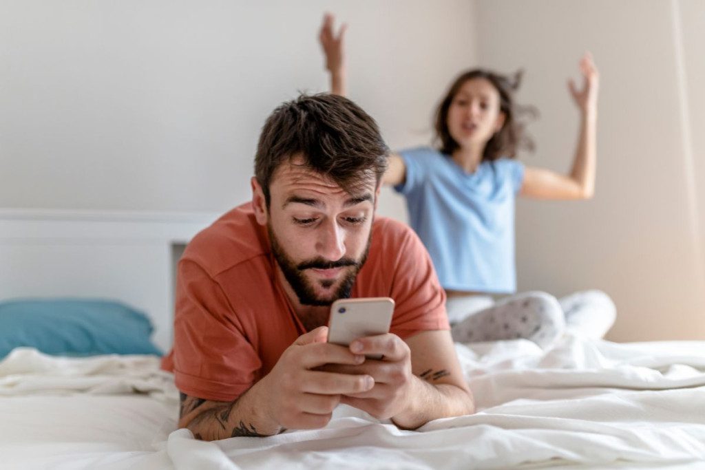 Kas kiekvieną zodiako ženklą erzina santykiuose? Liūtas: abejingumas