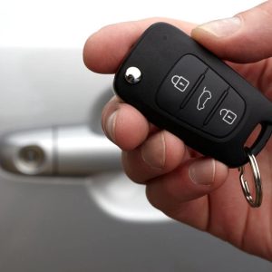Kokius triukus galite atlikti su automobilio rakteliu?