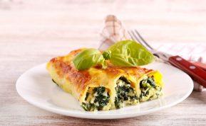 Makaronų vamzdeliai įdaryti pupelių ir lapinių kopūstų įdaru