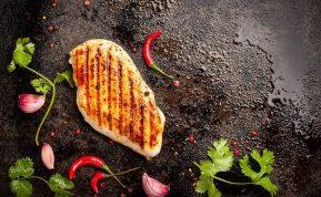 Meksikietiška vištienos filė su juoduoju šokoladu