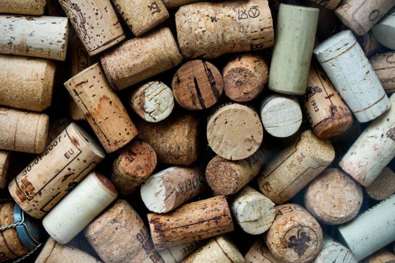 Neišmeskite vyno kamščių, šis panaudojimo būdas jus nustebins