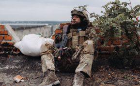 Nerami naktis virš Rusijos ir Ukrainos: dronų smūgiai, daug sužeistųjų ir žuvusių