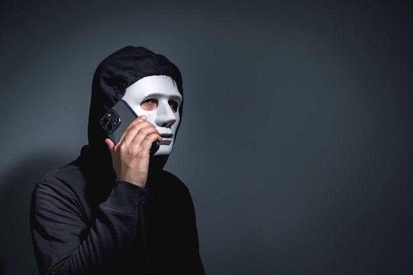 Sukčiai ir nauji jų sukčiavimo metodai.