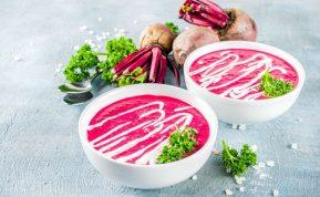 Trinta burokėlių sriuba su kokosų pienu