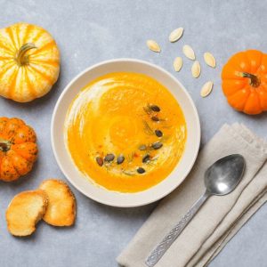 Dietinė kreminė moliūgų sriuba: skanus ir lengvas pasirinkimas pietums