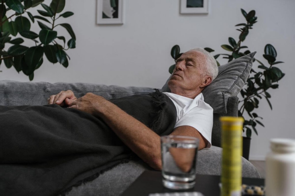 Jei sunku kvėpuoti, pakelkite galvą