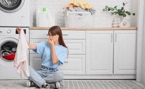 Kai grįžau iš atostogų, mano skalbimo mašina smirdėjo. Aš panaudojau 1 triuką ir problemos nebeliko