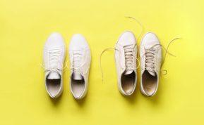 Kaip atnaujinti pageltusius batus: paprastas būdas su buitinėmis priemonėmis