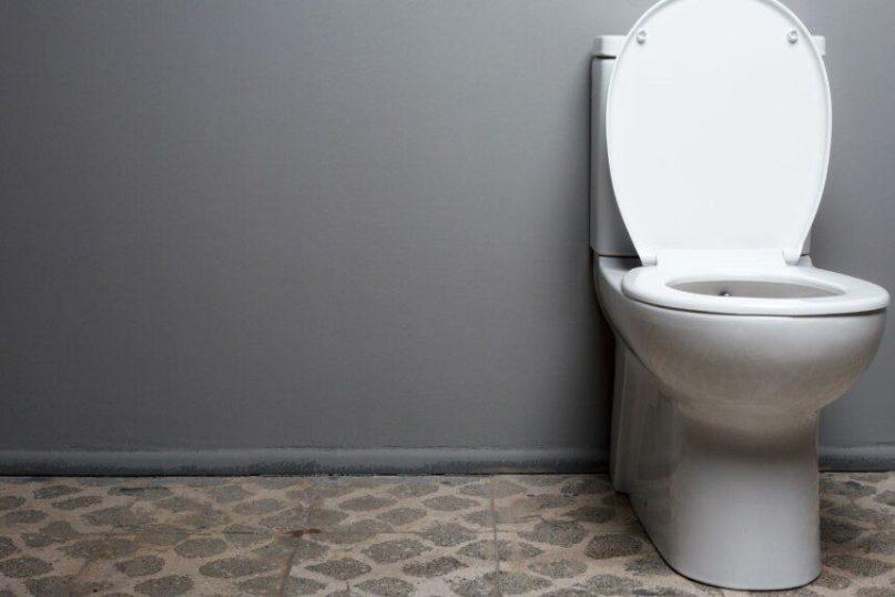 Kaip natūraliai pašalinti nemalonų kvapą vonioje