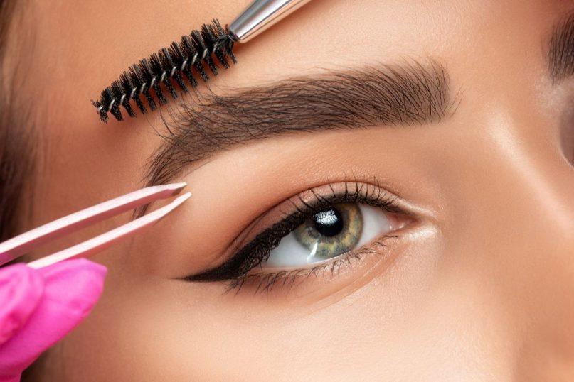 Kaip pasirinkti tinkamą antakių formą pagal veido formą?