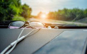 Ko niekada nepalikti automobilyje per naktį?