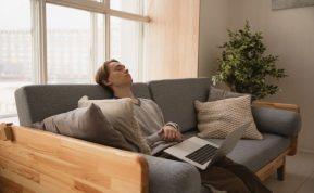 Kodėl jaučiatės pavargę dar iki pietų: 5 dažniausios priežastys ir ką su tuo daryti