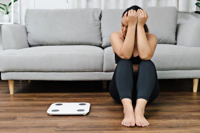 Kodėl nekrenta svoris, nors laikotės kalorijų deficito: endokrinologės paaiškinimas