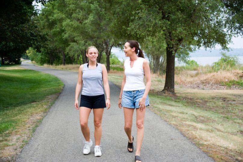 Kokie užkandžiai padės geriau sudeginti riebalus vaikštant?