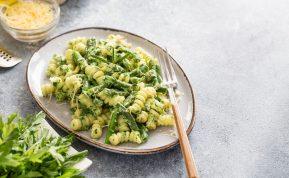 Makaronai su špinatais: skanus derinys ir sveikatos šaltinis