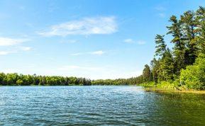 Maudymosi atviruose vandens telkiniuose pavojai