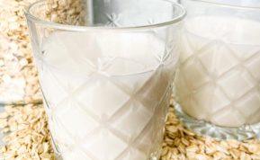 Naminis avižų pienas