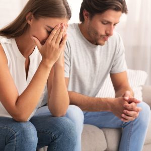 Pertrauka santykiuose: ar tai gali padėti, o ne pakenkti?