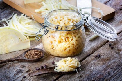 Rauginti kopūstai žarnyno sveikatai: Kada ir kiek jų valgyti?