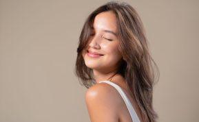 Santykių raudonos vėliavos: moteris nėra pasiruošusi santykiams