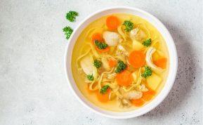 Savaitę valgė vištienos sriubą: štai kas atsitiko sveikatai