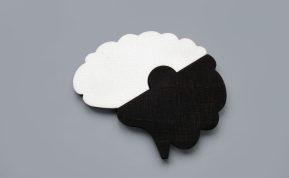 Skėlimas: juodai baltas mąstymas ir jo poveikis psichikos sveikatai