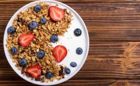 Sveikatai palankūs produktų deriniai: ką verta valgyti kartu?