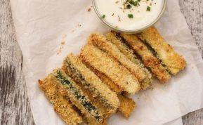 Traškios cukinijų lazdelės orkaitėje