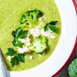 Trinta brokolių sriuba su feta