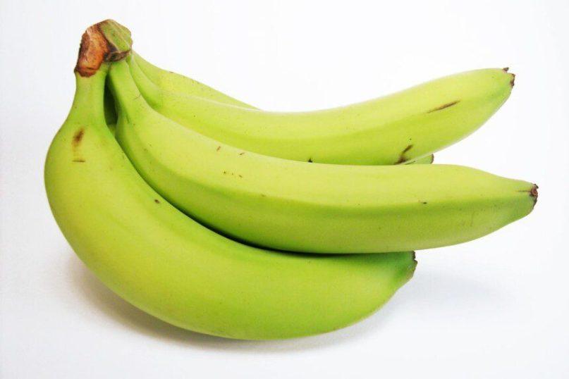 Žali bananai gali padėti apsisaugoti nuo virškinamojo trakto vėžio: ką būtina žinoti?