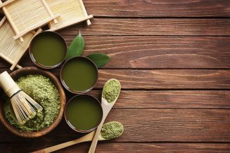 Žalioji arbata ir matcha: kuo jos skiriasi ir kuri geresnė jūsų sveikatai?