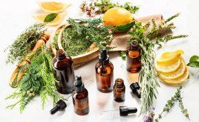 19 netikėtų eterinių aliejų panaudojimo būdų: nuo grožio iki namų švaros