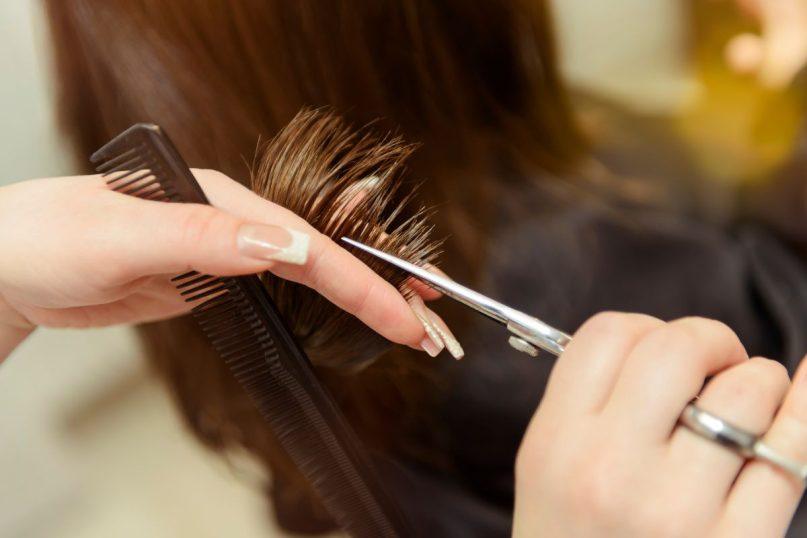 2025 m. rugsėjo mėn. plaukų kirpimo kalendorius pagal Mėnulį