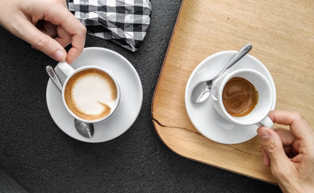 Įpročiai, kurie padeda skandinavams išlikti sveikiems ir laimingiems. Švedų fika
