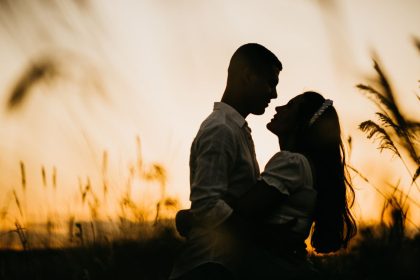 6 ženklai, kad vienintelis suaugęs jūsų santykiuose esate jūs