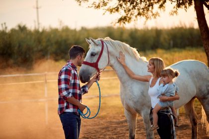6 zodiako ženklai, kurių meilė gyvūnams įrašyta žvaigždėse